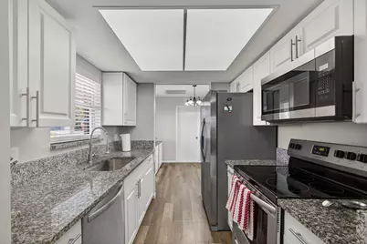 607 SE Forgal Street SE, Port Saint Lucie, FL 34983 - Photo 24