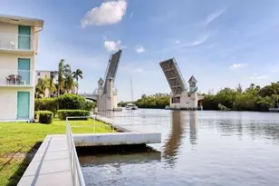 620 Horizons W, Boynton Beach, FL 33435 - Photo 52