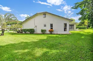 7962 Cloverfield Cir, Boca Raton, FL 33433 - Photo 2