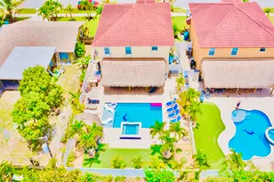 420 SW 1st Ave, Boynton Beach, FL 33435 - Photo 1