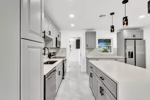 4040 NE 4th Ave, Deerfield Beach, FL 33064 - Photo 10