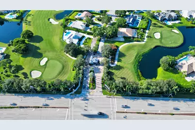 634 W Lakewoode Circle, Delray Beach, FL 33445 - Photo 2