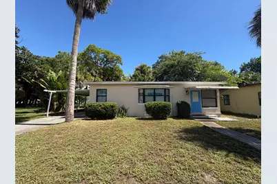 1010 Mayflower Road, Fort Pierce, FL 34950 - Photo 1