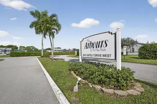 2641 Gately Dr W, West Palm Beach, FL 33415 - Photo 46