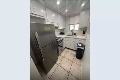 811 SE 16th Street, Fort Lauderdale, FL 33316 - Photo 1