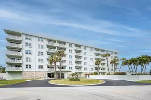 4049 Ocean Dr, Vero Beach, FL 32963 - Photo 2