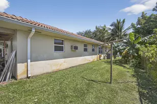 7625 Clarke Rd, West Palm Beach, FL 33406 - Photo 72