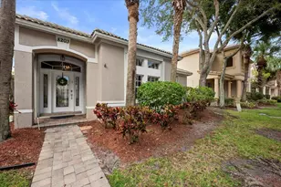 8203 Calterra Dr, Palm Beach Gardens, FL 33418 - Photo 2
