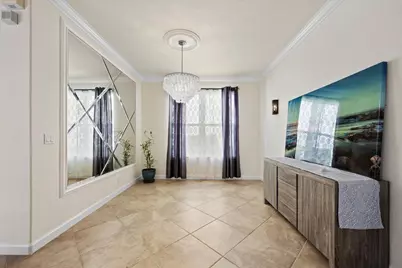 8203 Calterra Drive, Palm Beach Gardens, FL 33418 - Photo 6