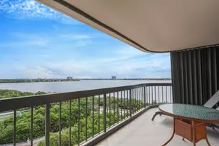 5380 N Ocean Dr, Singer Island, FL 33404 - Photo 32
