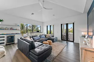 18941 SE Reach Island Ln, Jupiter, FL 33458 - Photo 12