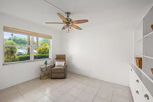 3871 Via Poinciana, Lake Worth, FL 33467 - Photo 14