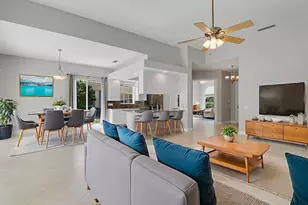 1323 St Lawrence Dr, Palm Beach Gardens, FL 33410 - Photo 16