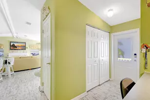 211 S Heron Dr, Briny Breezes, FL 33435 - Photo 12