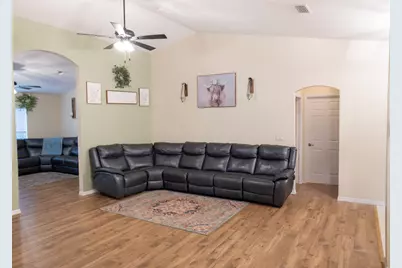 9134 Oviedo Street, Sebring, FL 33872 - Photo 8