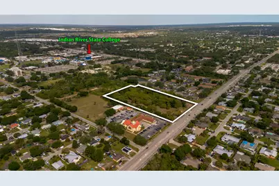 2205 S 25th Street, Fort Pierce, FL 34947 - Photo 1