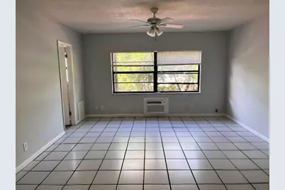 1721 NW 15th View #Unit 12, Boca Raton, FL 33432 - Photo 4