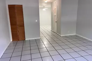 1721 NW 15th View, Boca Raton, FL 33432 - Photo 6