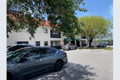 1721 NW 15th View #Unit 12, Boca Raton, FL 33432 - Photo 2