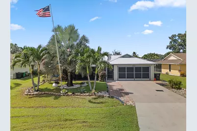 2456 SE Blackhorse Street, Port Saint Lucie, FL 34984 - Photo 2