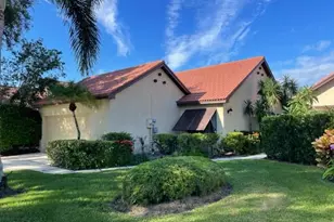 36 Ironwood Way N, Palm Beach Gardens, FL 33418 - Photo 2