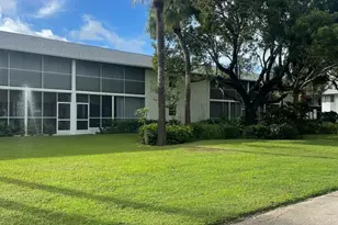 2 Garden St, Tequesta, FL 33469 - Photo 2