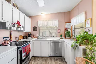 4 E Cedar Dr, Briny Breezes, FL 33435 - Photo 10