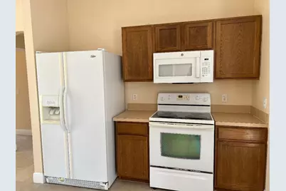 355 SW Fairway Avenue, Port Saint Lucie, FL 34983 - Photo 6