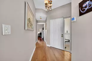 102 Half Moon Cir, Hypoluxo, FL 33462 - Photo 16