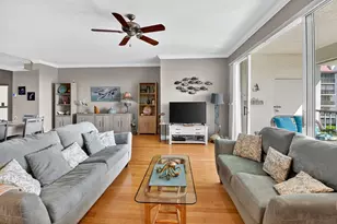 102 Half Moon Cir, Hypoluxo, FL 33462 - Photo 14