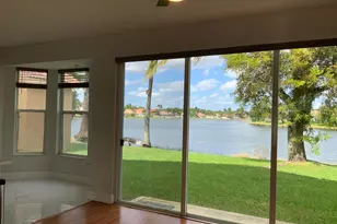 7835 Springfield Lake Dr, Lake Worth, FL 33467 - Photo 4
