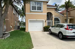 7835 Springfield Lake Dr, Lake Worth, FL 33467 - Photo 2
