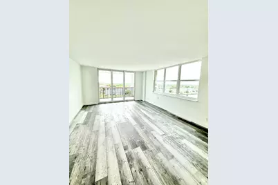 1150 Hillsboro Mile #707, Pompano Beach, FL 33062 - Photo 8