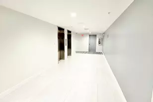 1150 Hillsboro Mile, Pompano Beach, FL 33062 - Photo 32