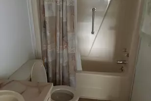 40 Spanish Way, Port Saint Lucie, FL 34952 - Photo 10