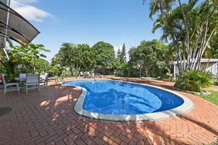 407 Highwood Cir, Jupiter, FL 33458 - Photo 26