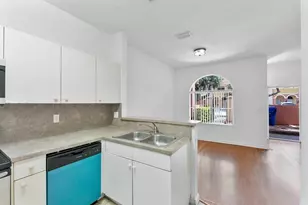 1407 S Santa Catalina Cir, North Lauderdale, FL 33068 - Photo 4