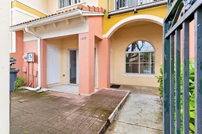 1407 S Santa Catalina Circle, North Lauderdale, FL 33068 - Photo 12