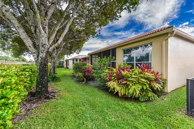 9565 Via Elegante, Wellington, FL 33411 - Photo 24