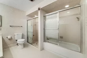 8421 Bonita Isle Dr, Lake Worth, FL 33467 - Photo 28