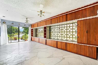 8421 Bonita Isle Drive, Lake Worth, FL 33467 - Photo 32