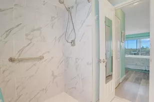 3959 Via Poinciana, Lake Worth, FL 33467 - Photo 22
