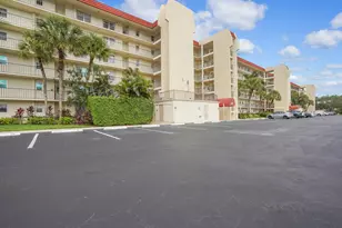 3959 Via Poinciana, Lake Worth, FL 33467 - Photo 1