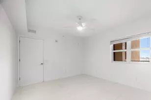 2650 Lake Shore Dr, Riviera Beach, FL 33404 - Photo 18