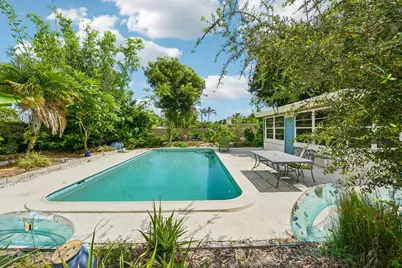 221 NE 17th Street, Delray Beach, FL 33444 - Photo 42