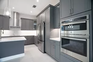 259 SE Via Bisento, Port Saint Lucie, FL 34952 - Photo 10