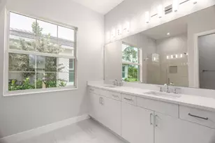 259 SE Via Bisento, Port Saint Lucie, FL 34952 - Photo 18