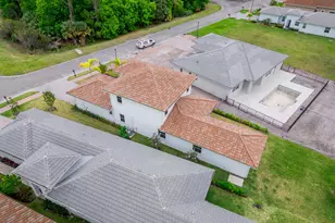 259 SE Via Bisento, Port Saint Lucie, FL 34952 - Photo 40