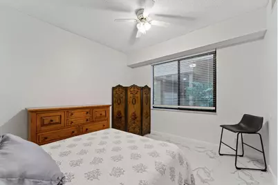 7546 La Paz Boulevard #105, Boca Raton, FL 33433 - Photo 8