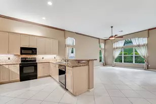 7932 Seagrape Shores Dr, Lake Worth, FL 33467 - Photo 4